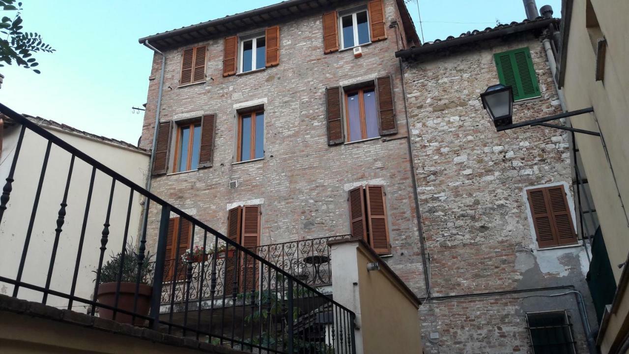 Via Piantarose, 12 Apartment Перуджа Екстериор снимка